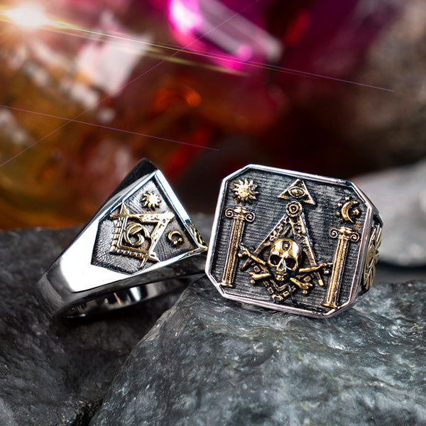 Freemason deals skull ring